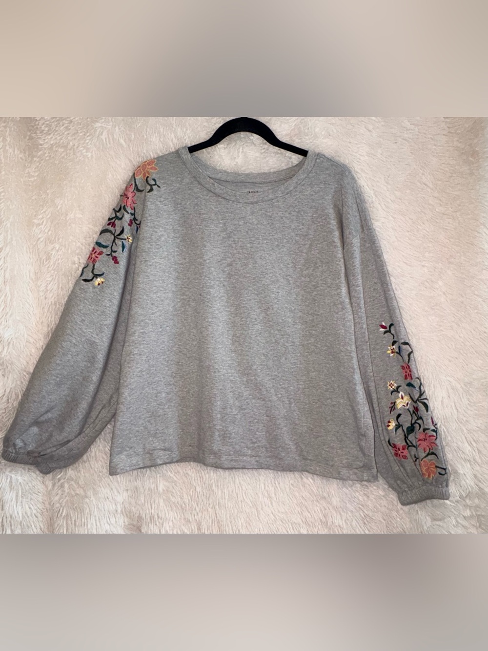 a.n.a A New Approach Grey Floral Embroidered Sleeve Sweatshirt Top - L